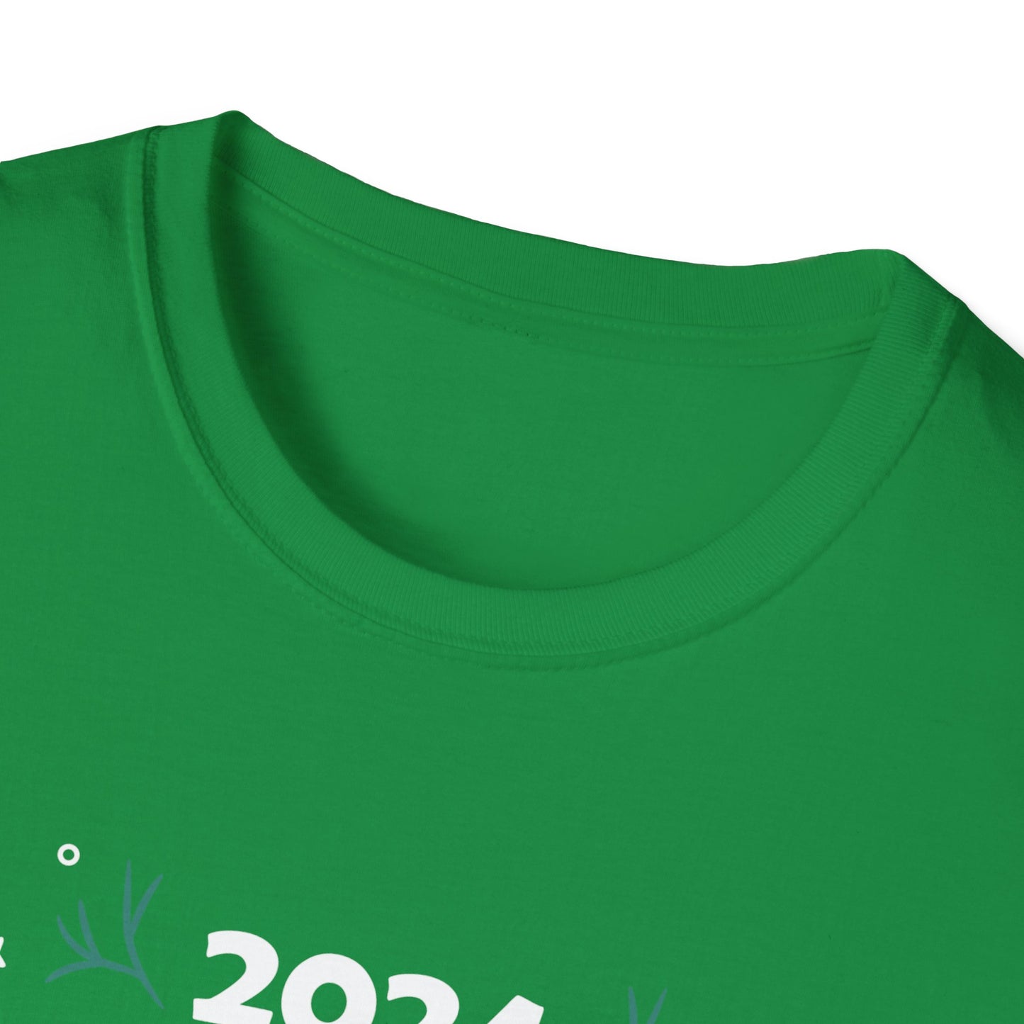 FAMILY CHRISTMAS 2024 HOLLY Unisex Softstyle T-Shirt