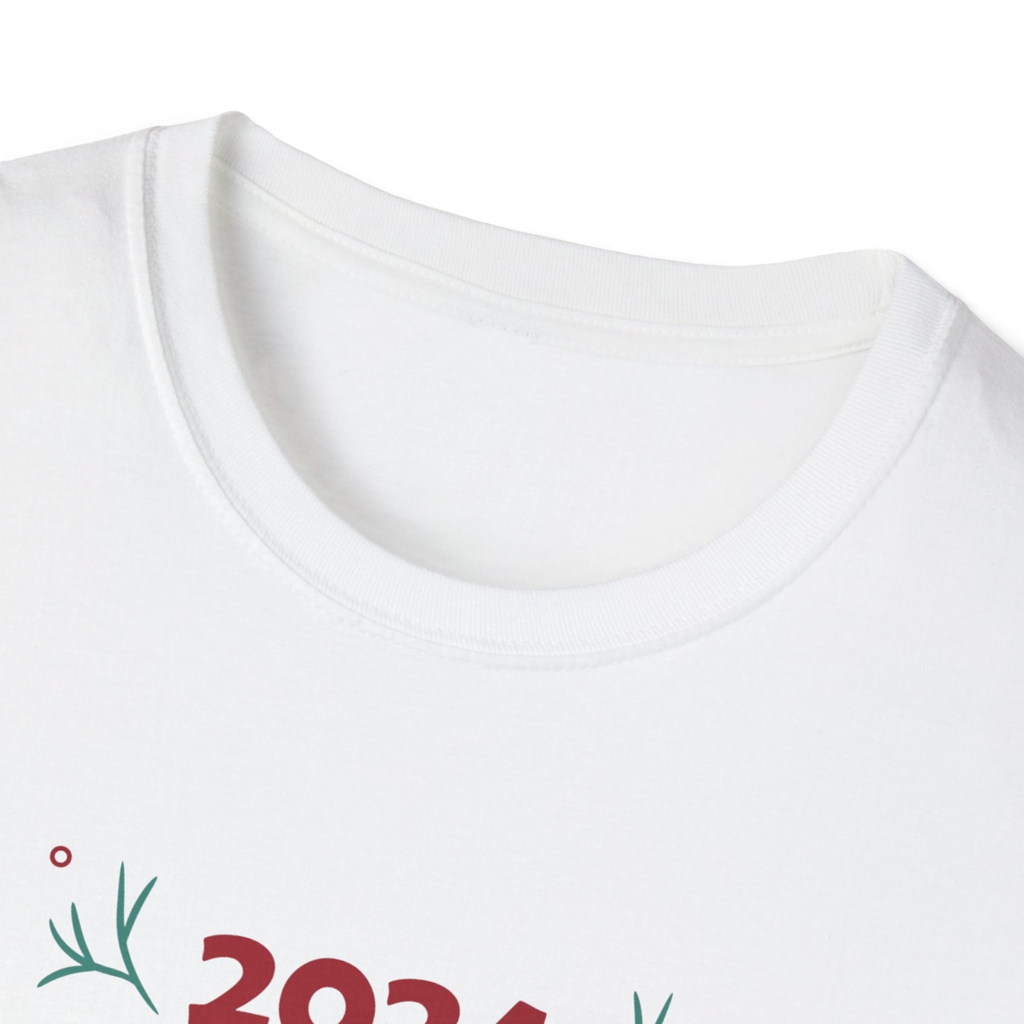FAMILY CHRISTMAS 2024 HOLLY Unisex Softstyle T-Shirt