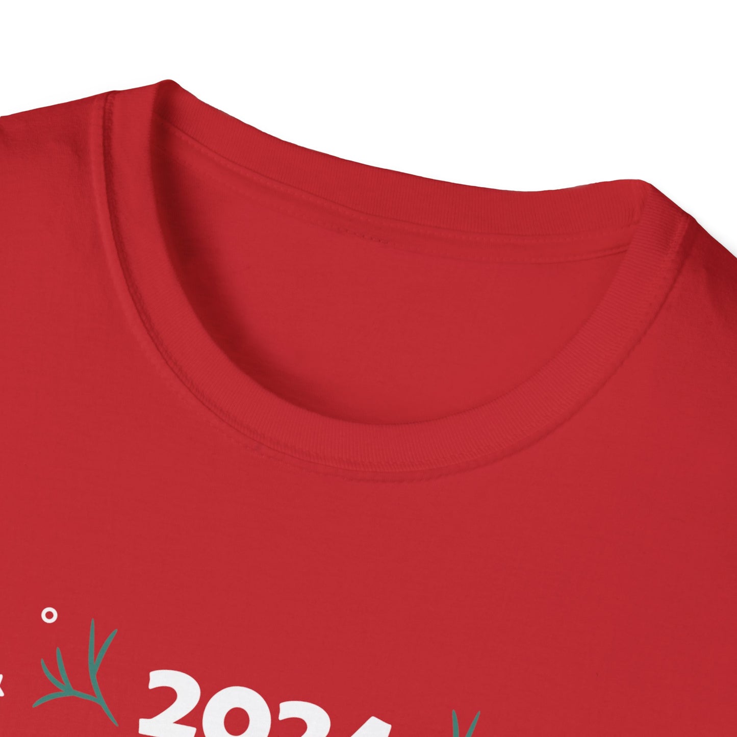 FAMILY CHRISTMAS 2024 HOLLY Unisex Softstyle T-Shirt