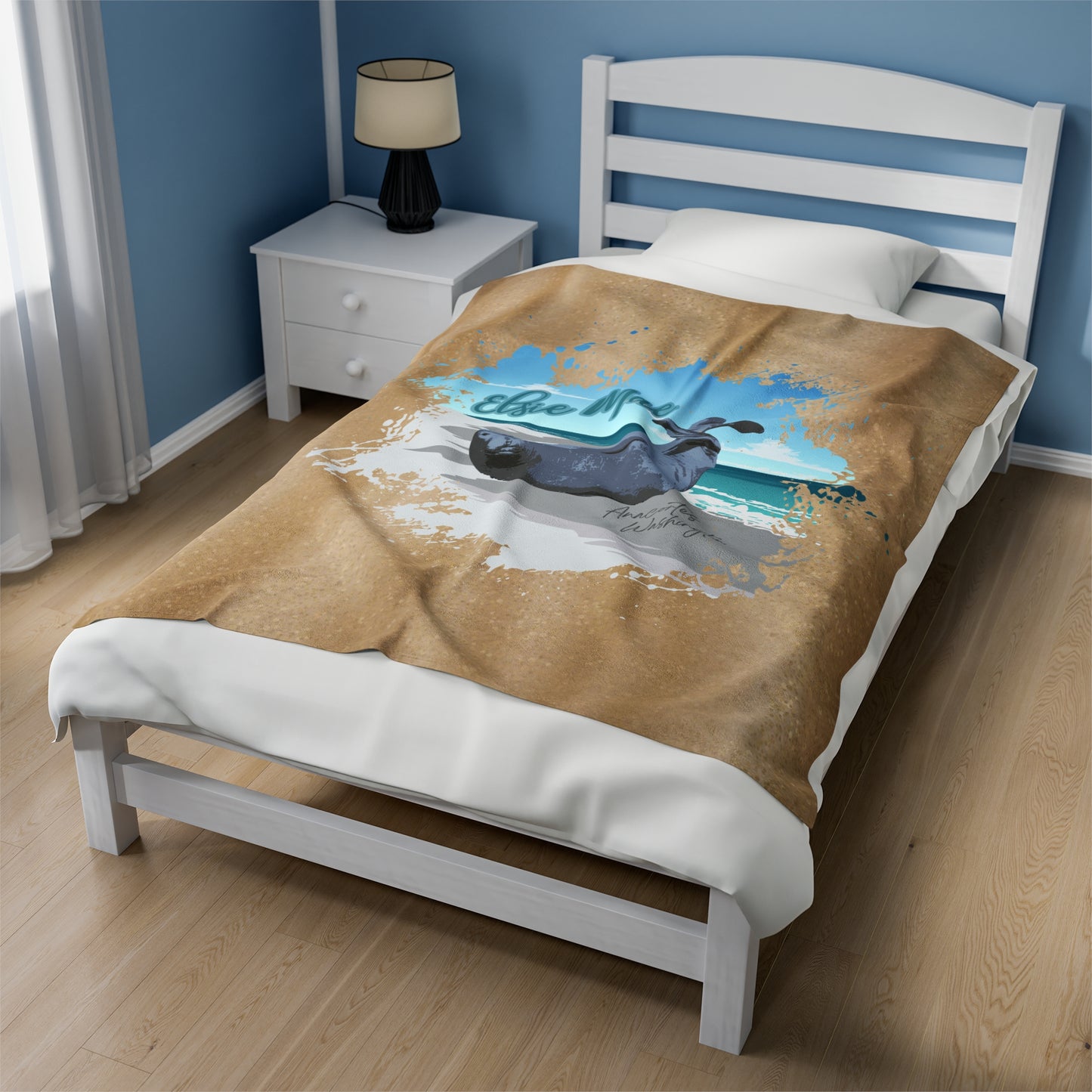 ELSIE Velveteen Plush Blanket