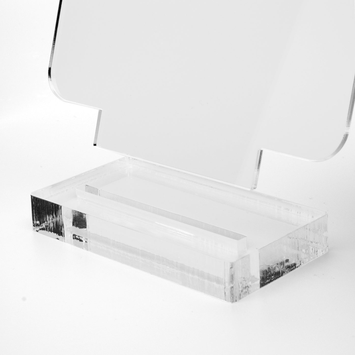 1062. Acrylic Plaque with Stand - Round