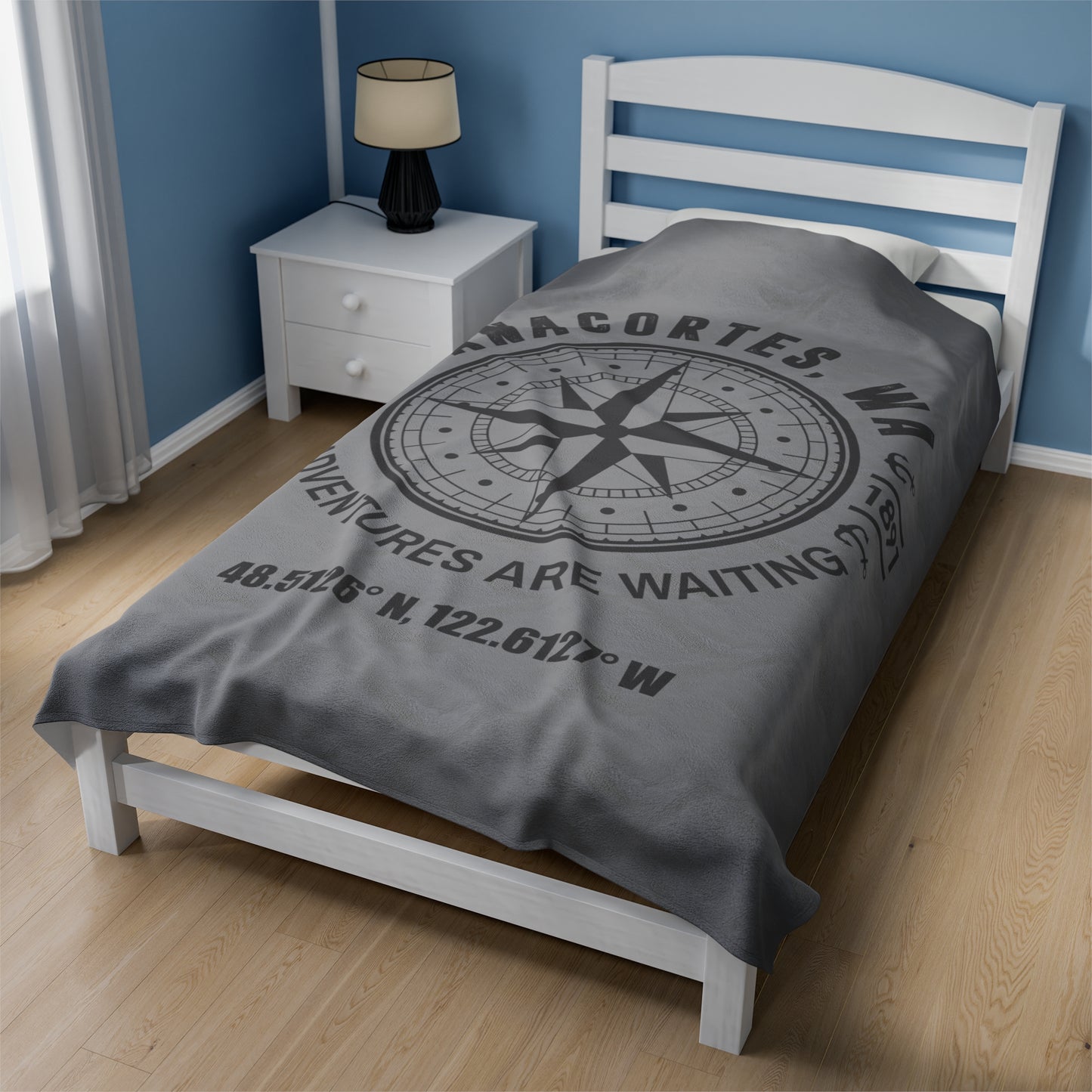 Anacortes Compass Velveteen Plush Blanket