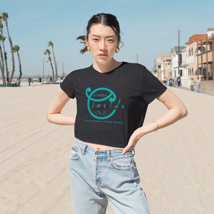 IO FITNESS  Women's Flowy Cropped Tee
