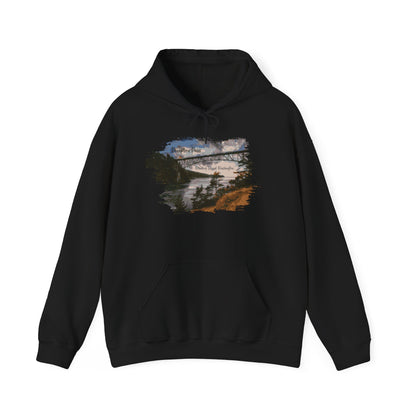 DECEPTION PASS BRIDGE - Unisex Heavy Blend™ Hooded Sweatshirt