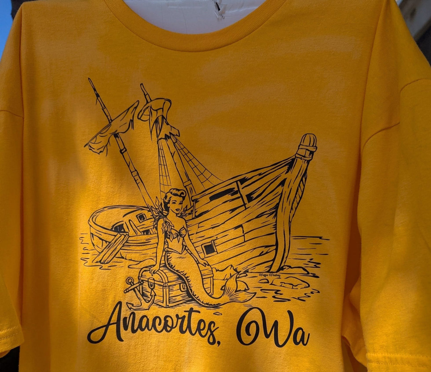 SHIPWRECK MERMAID ANACORTES  T-SHIRT & MORE!